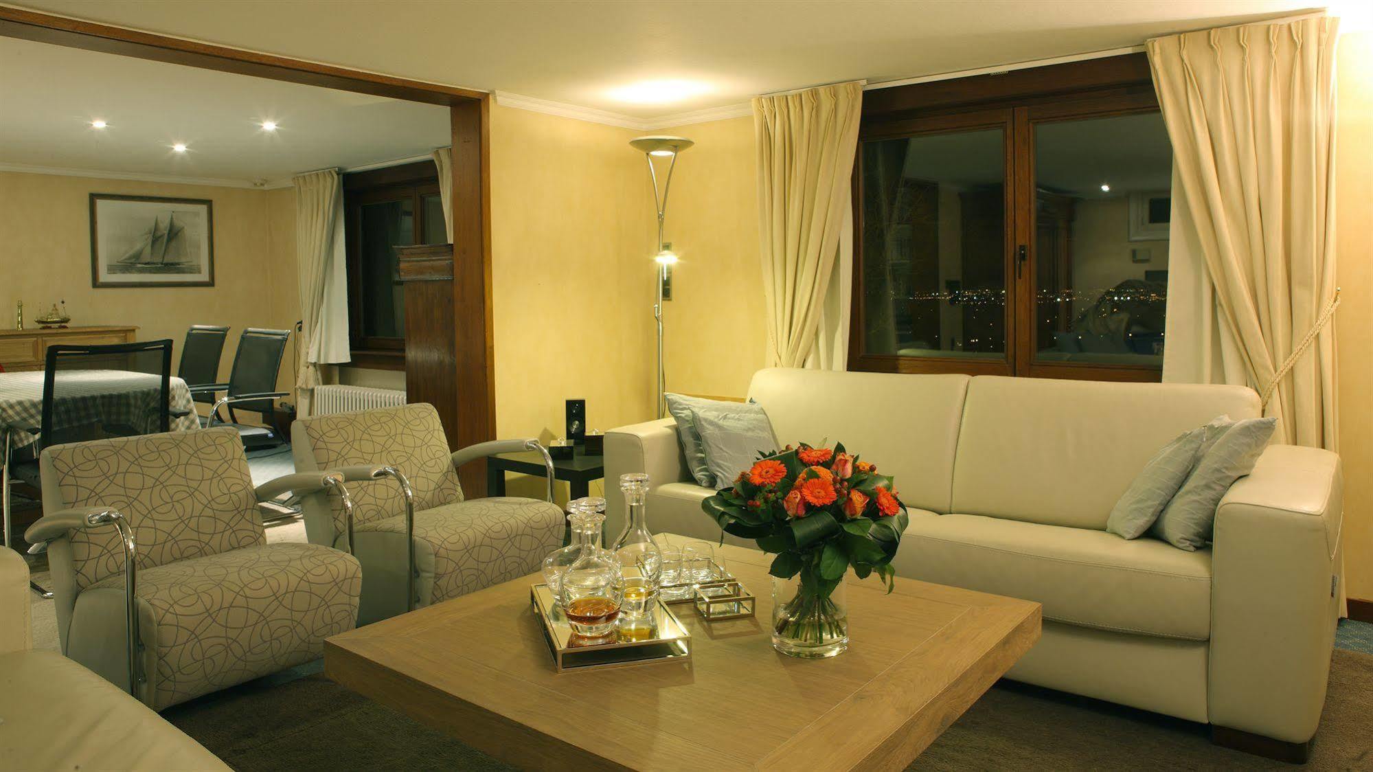 Hostellerie Kemmelberg ภายนอก รูปภาพ